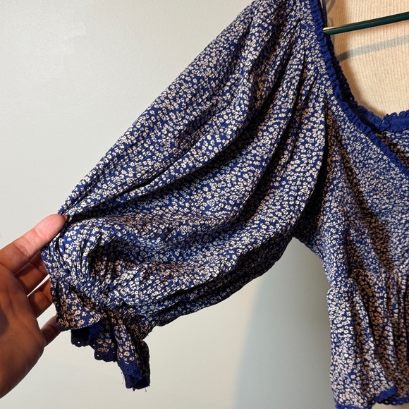 Free People cottage core  Navy Floral Blouse - Picture 7 of 7